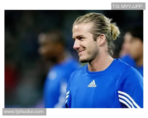 贝克汉姆:从绿茵场到时尚风潮的传奇之路 贝克汉姆:从绿茵场到时尚风潮的传奇之路