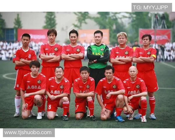 2000年代至2010年代初期足球明星阵容回顾与分析 2000年代至2010年代初期足球明星阵容回顾与分析